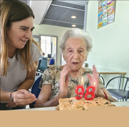 Esmorzar compartit a l'Espai Obert